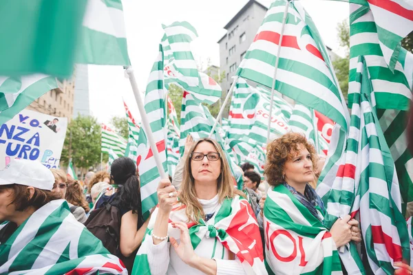 Manifestace studentů v Miláně — Stock fotografie