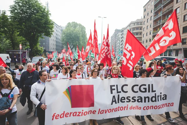 Students manifestation in Milan 2015 — Stock Photo, Image