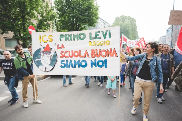 Studenten manifestatie in Milaan — Stockfoto