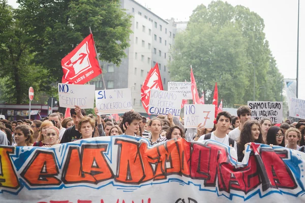 Studenten manifestatie in Milaan — Stockfoto