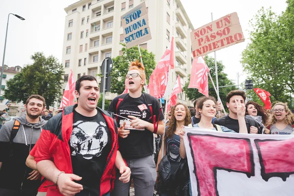 Studenter manifestation i Milano — Stockfoto