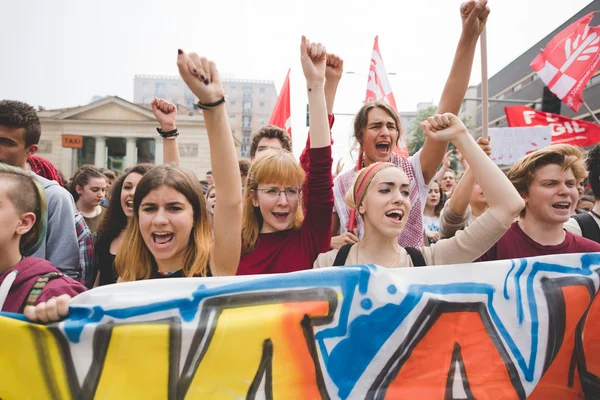 Manifestace studentů v Miláně — Stock fotografie