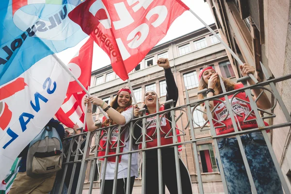 Manifestacja studentów w Mediolanie — Zdjęcie stockowe