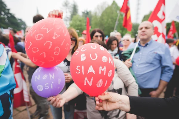 Manifestacja studentów Milan maja — Zdjęcie stockowe