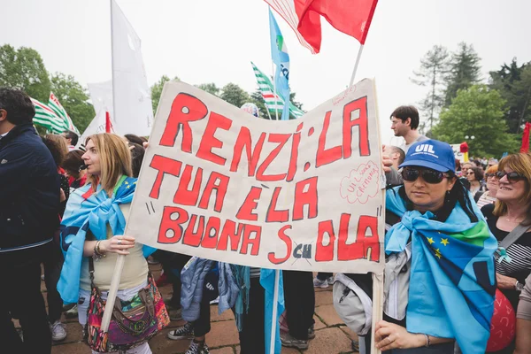 Studenter manifestation Milano på maj — Stockfoto