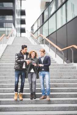 modern iş adamları şehirdeki