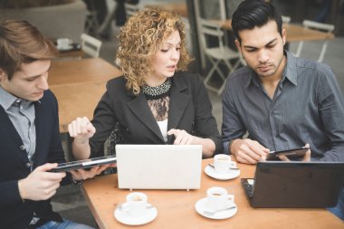 modern iş adamları ile aygıt