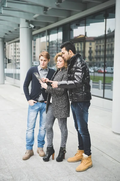 Modern business people in town — Stock Photo, Image