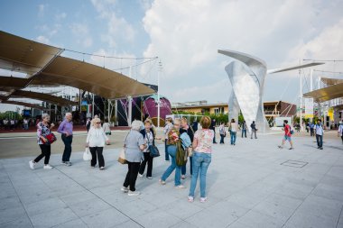 People on Universal exposition 2015