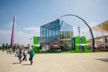 Universal exposition on food theme