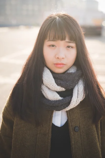 Young beautiful asian woman — Stock Photo, Image