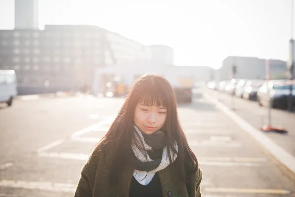 Young beautiful asian woman — Stock Photo, Image