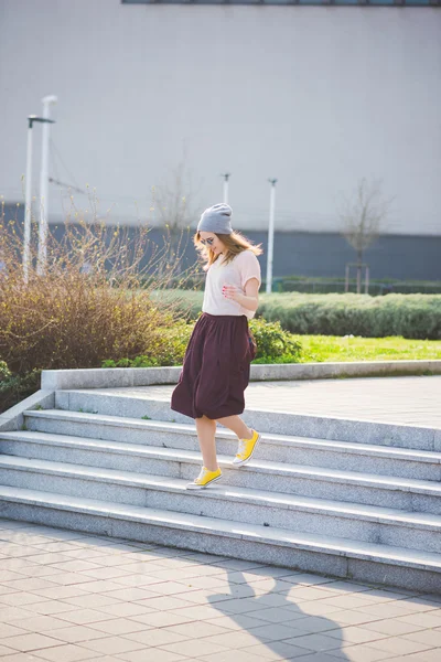 Blonde hipster vrouw — Stockfoto