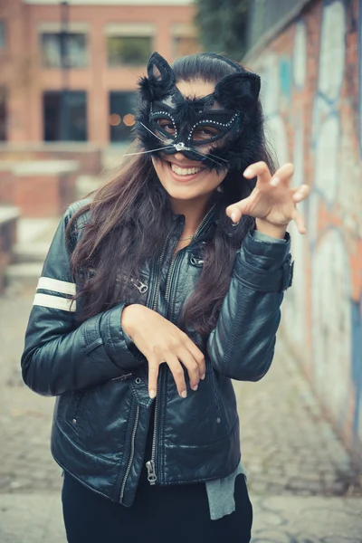 Beautiful brunette woman in Cat mask — Zdjęcie stockowe