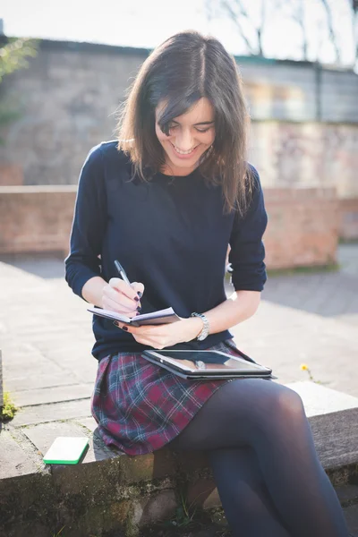 Young pretty woman — Stock Photo, Image