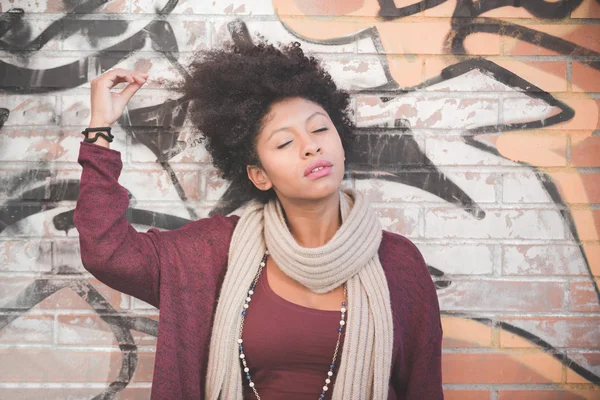 Beautiful african woman — Stock Photo, Image