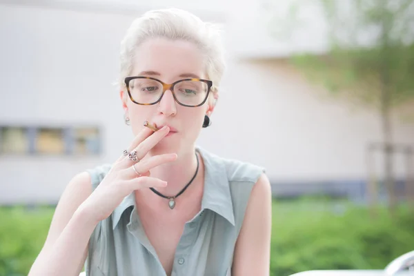 Kaukasische blonde Italienerin — Stockfoto