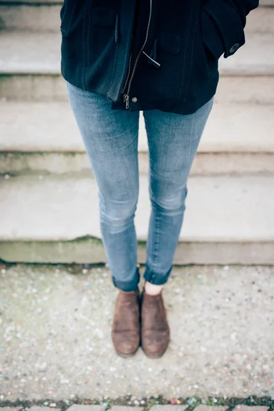 Mooie sportieve vrouw benen — Stockfoto