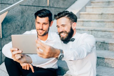 Modern işadamları selfie çekiyor