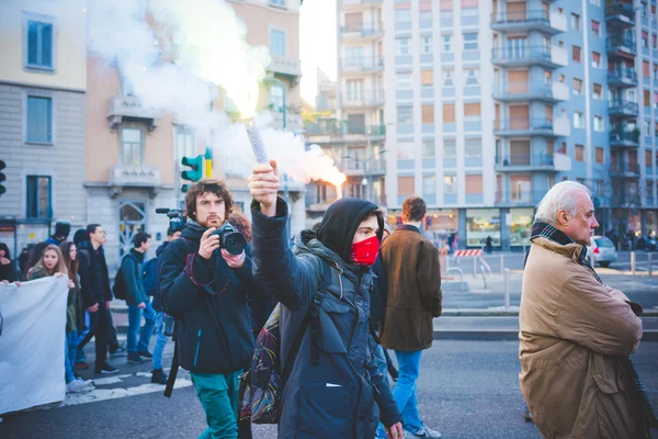 Studenten aan te tonen, Milan, Italië — Stockfoto