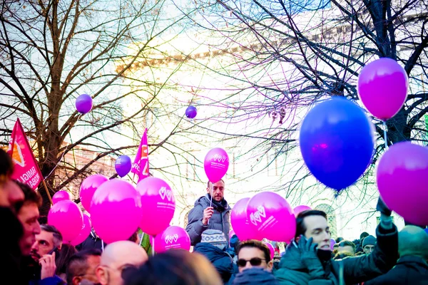 Studenti dimostranti, MILANO, ITALIA — Foto Stock