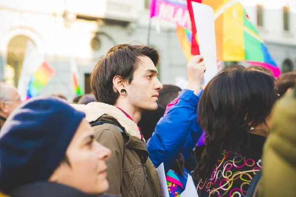 Unmarried couples manifestation in Milan — Stock Photo, Image