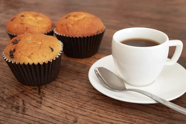 Muffin e caffè . — Foto Stock