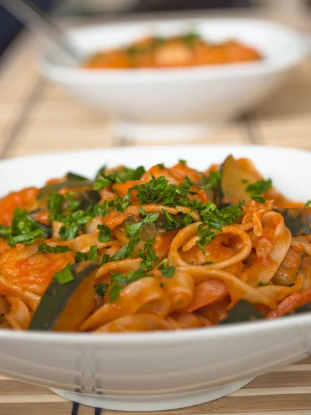 Tagliatelle with shrimp and zucchini — Stock Photo, Image