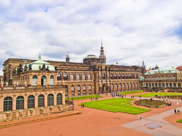 Zwinger - palác v Drážďanech, Německo — Stock fotografie