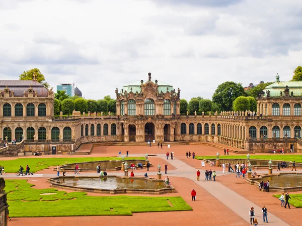 Zwinger - palác v Drážďanech, Německo — Stock fotografie