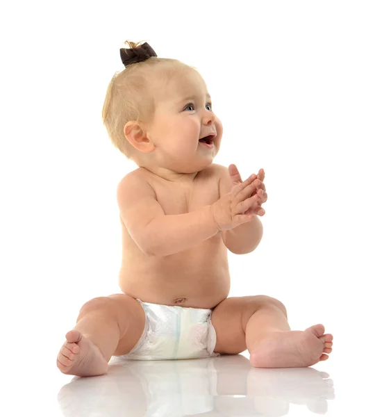 Criança infantil bebê menina criança sentada sorrindo rindo — Fotografia de Stock