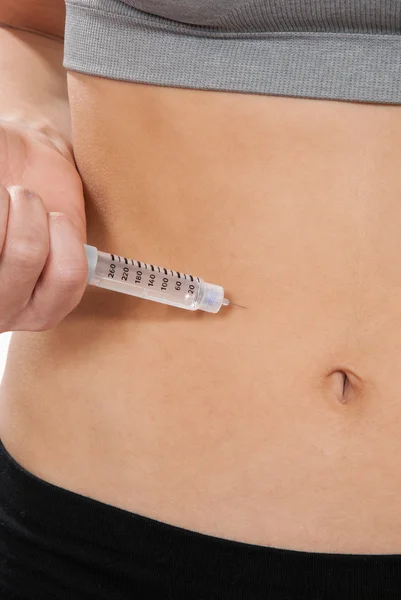 Diabetes paciente insulina inyectada por jeringa con dosis de lantus sub —  Fotos de Stock