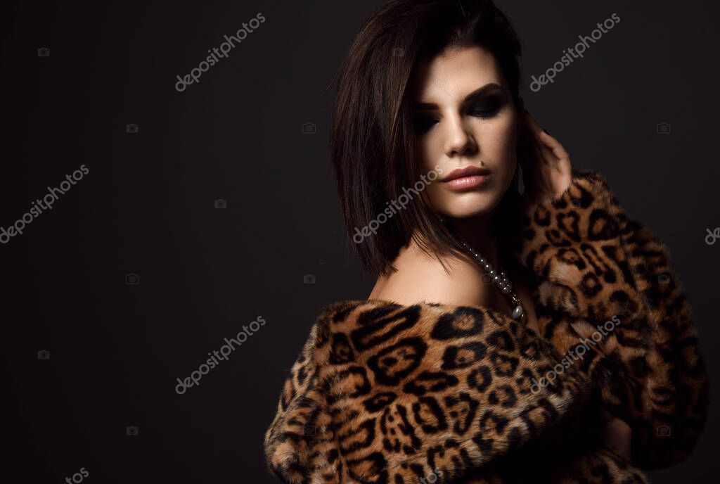 Sexy Fur Of Look Sexy Fur Of Look