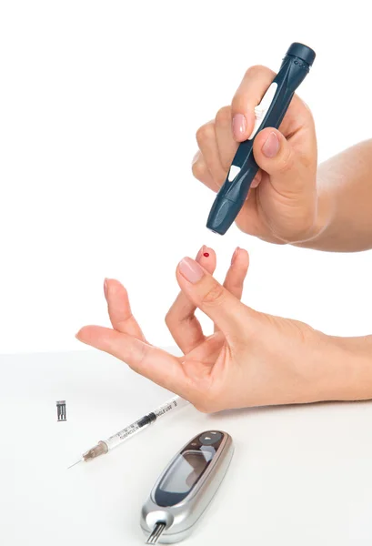 Diabetes diabético conceito dedo picada para glicose açúcar measuri — Fotografia de Stock