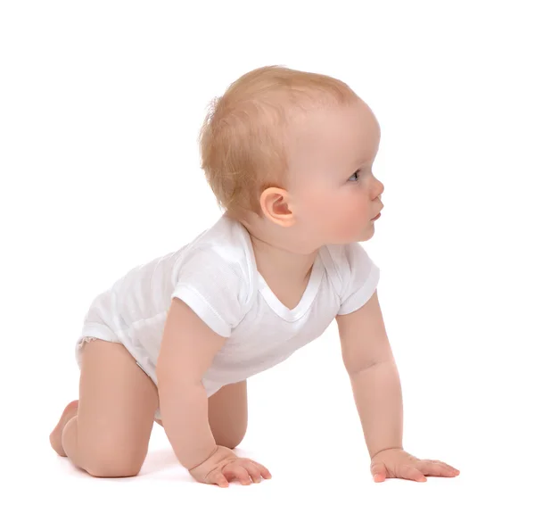 Niño pequeño bebé niño pequeño sentado arrastrándose aislado — Foto de Stock