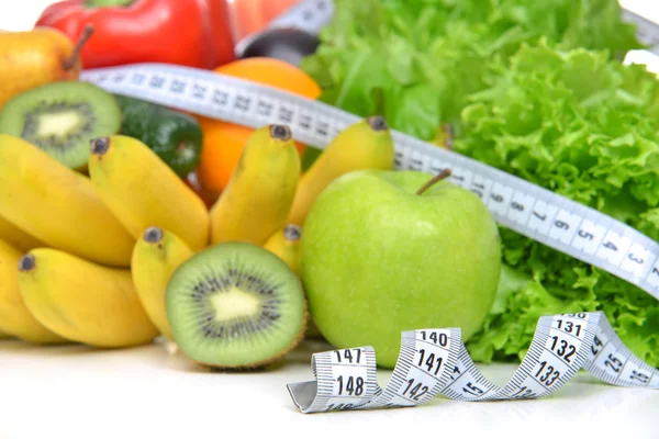 Diet weight loss breakfast concept with tape measure organic gre — Stock Photo, Image