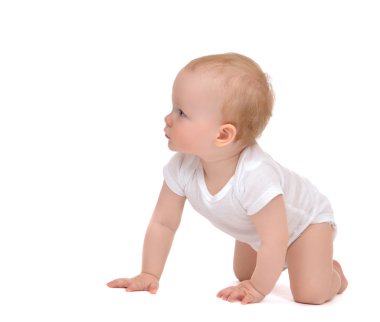 9 ay bebek bebek yürümeye başlayan çocuk kaynıyor 