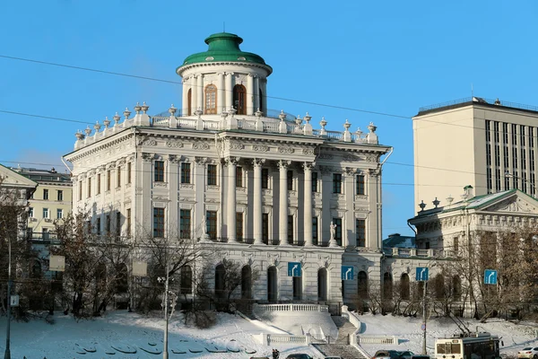 Pashkov 집 역사적인 건물 — 스톡 사진