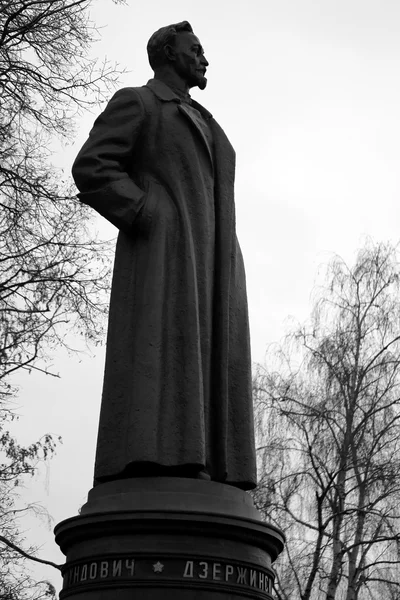 费利克斯 · 捷尔任斯基的雕像 — 图库照片