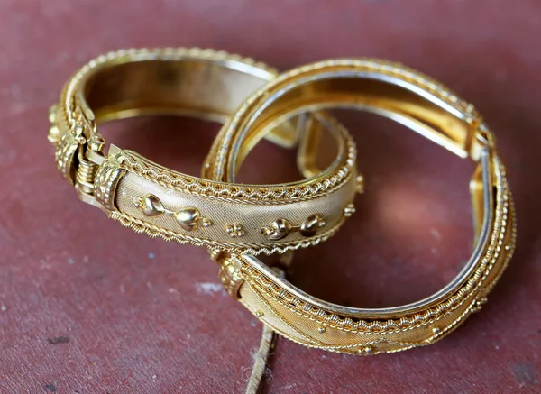 Prsten zlato — Stock fotografie