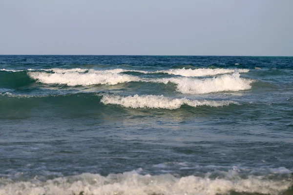 Belas ondas do mar grandes — Fotografia de Stock