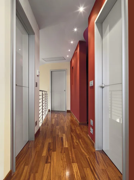 Corridor with wood floor — Stock Photo, Image