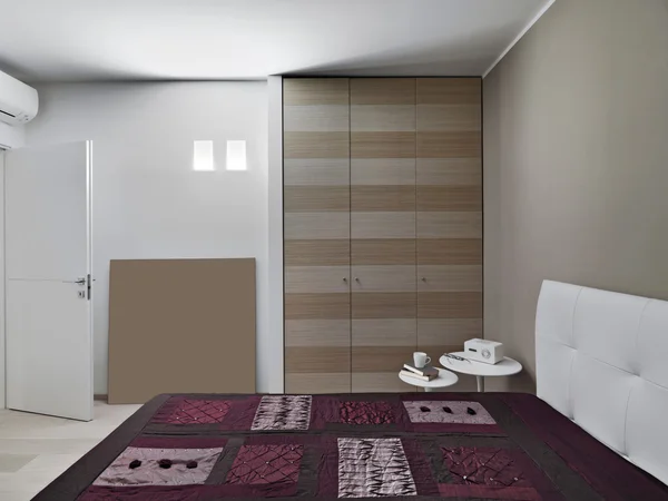 Interiör bild av ett modernt sovrum — Stockfoto