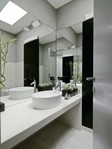 Detail of washbasin in a modern bathroom — Stock Photo, Image