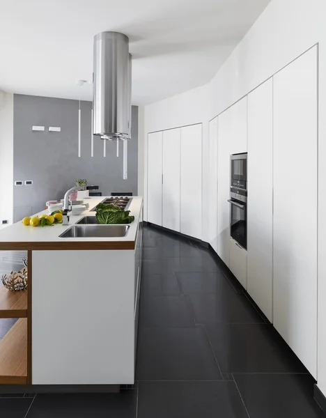 Pohled do interiéru moderní kuchyně — Stock fotografie