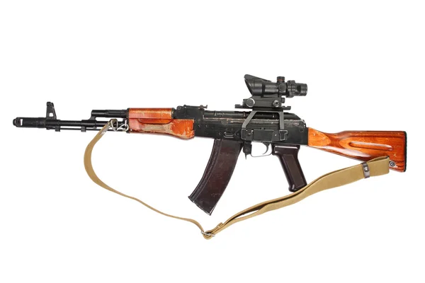 Kalashnikov ak 47 с оптическим прицелом — стоковое фото