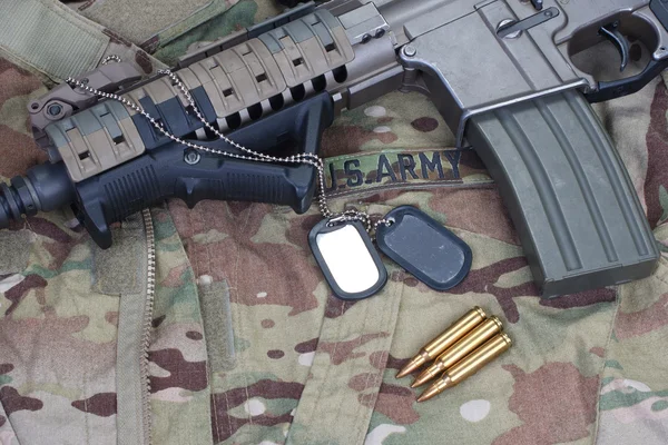 Us army   uniform and weapon — Stock Photo, Image