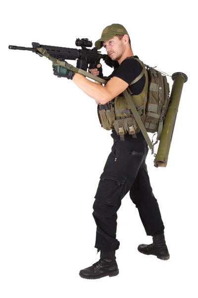 Наемник с винтовкой m16 — стоковое фото