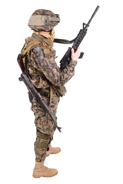 Oss marinsoldater med m4 carbine — Stockfoto