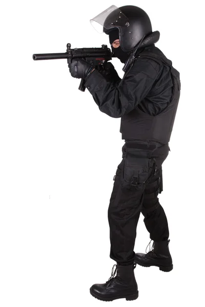 Poliziotto antiterrorismo in uniforme nera — Foto Stock